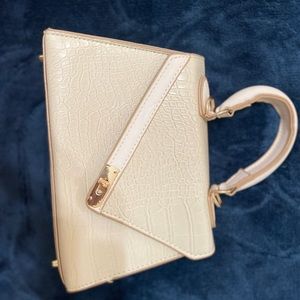 Small Cream Colour Bag
